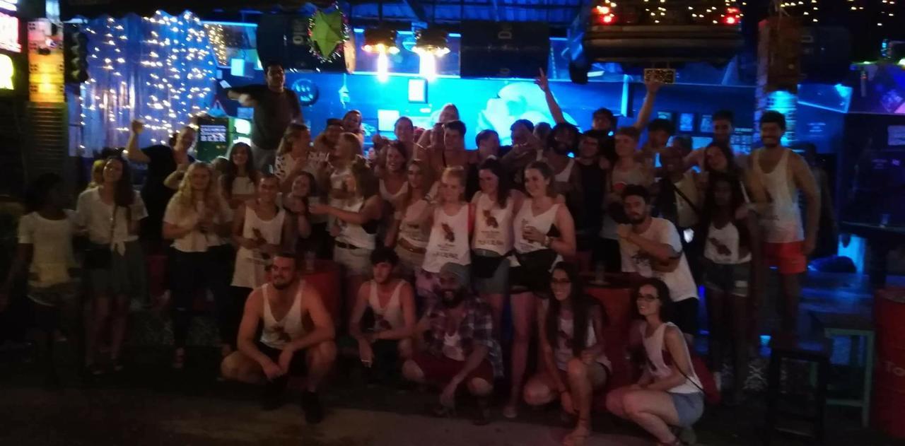 Yolo Hostel Сиемрип Экстерьер фото