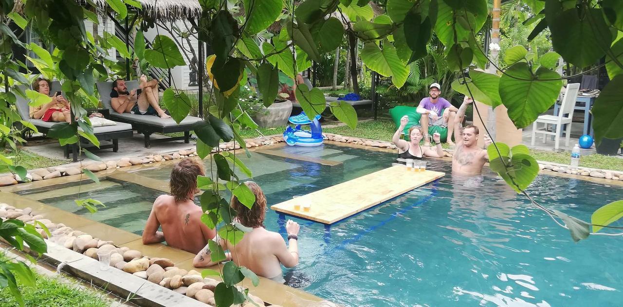Yolo Hostel Сиемрип Экстерьер фото