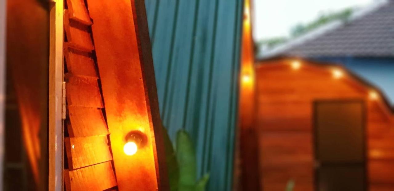 Yolo Hostel Сиемрип Экстерьер фото