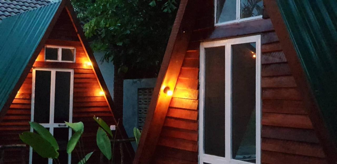 Yolo Hostel Сиемрип Экстерьер фото
